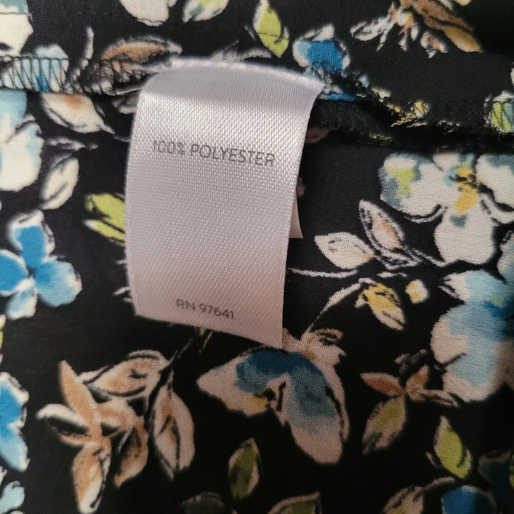 J Jill Floral Button Down Long Sleeve Top
